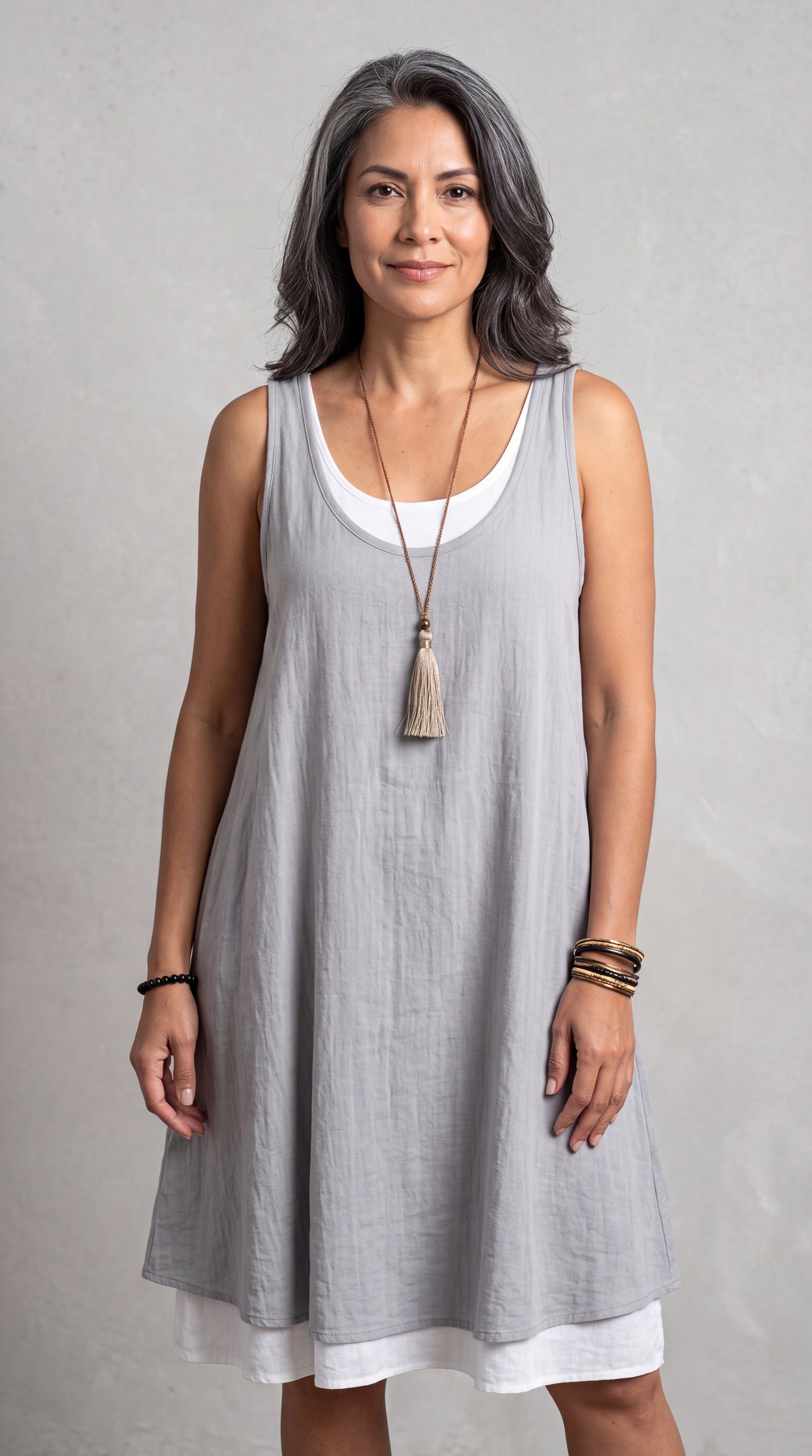 Vestido dos Piezas, Ligero y con Caída que Favorece