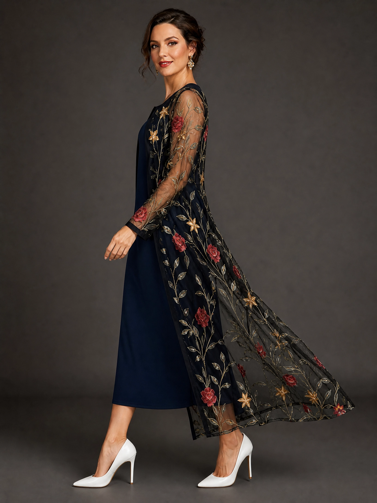 Conjunto de vestido y cárdigan ligero con bordado floral